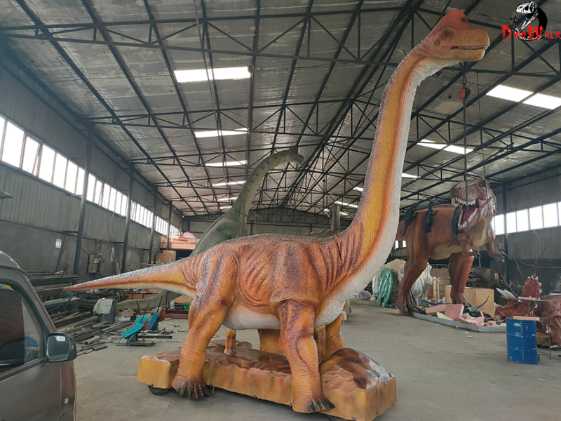 行走腕龙运行视频