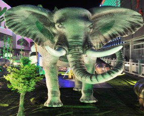 兰州广场玻钢动物展览